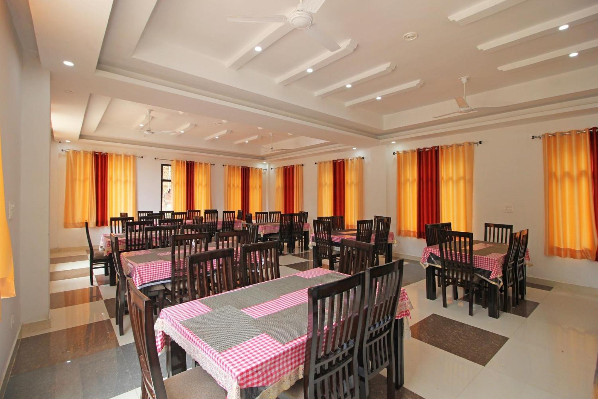 Oyo Hotel Chandni Dharamshala Eksteriør billede